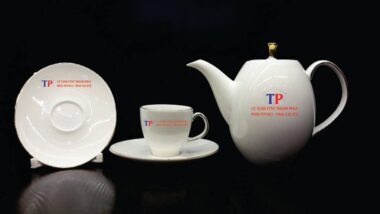 Bộ Ấm chén uống trà Minh Long quà tặng 0.47 L Anna Cao Chỉ Vàng Giá In Logo quà tặng giá rẻ