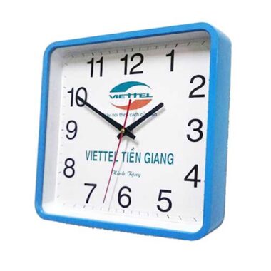 Quà Bảo Hiểm Đồng Hồ Treo Tường Vuông In Logo Viettel Tiền Giang