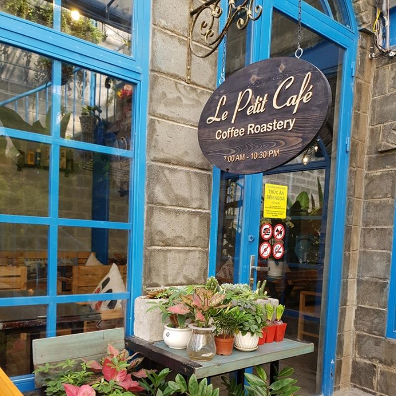 le petit Café - Quán cafe đẹp Ngũ Hành Sơn, Đà Nẵng