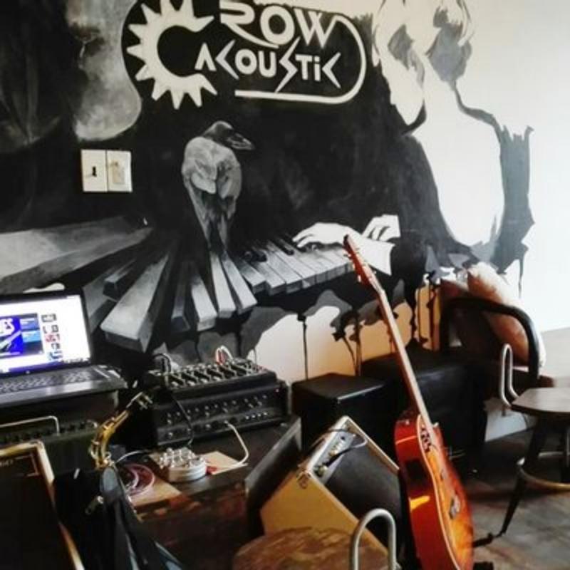 9. Crow Acoustic Coffee