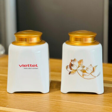 Hũ trà trắng vẽ vàng hoa sen in logo Viettel ATILGMK44
